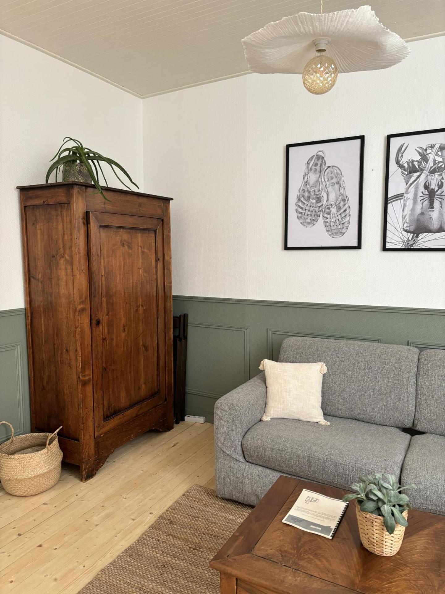 Gustave Charmant Appartement En Coeur De Ville A 20 Metres De La Mer Les Sables-d'Olonne Luaran gambar